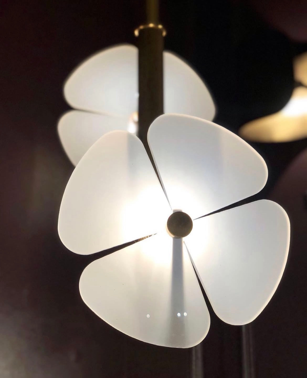 CAMELIA PENDANT