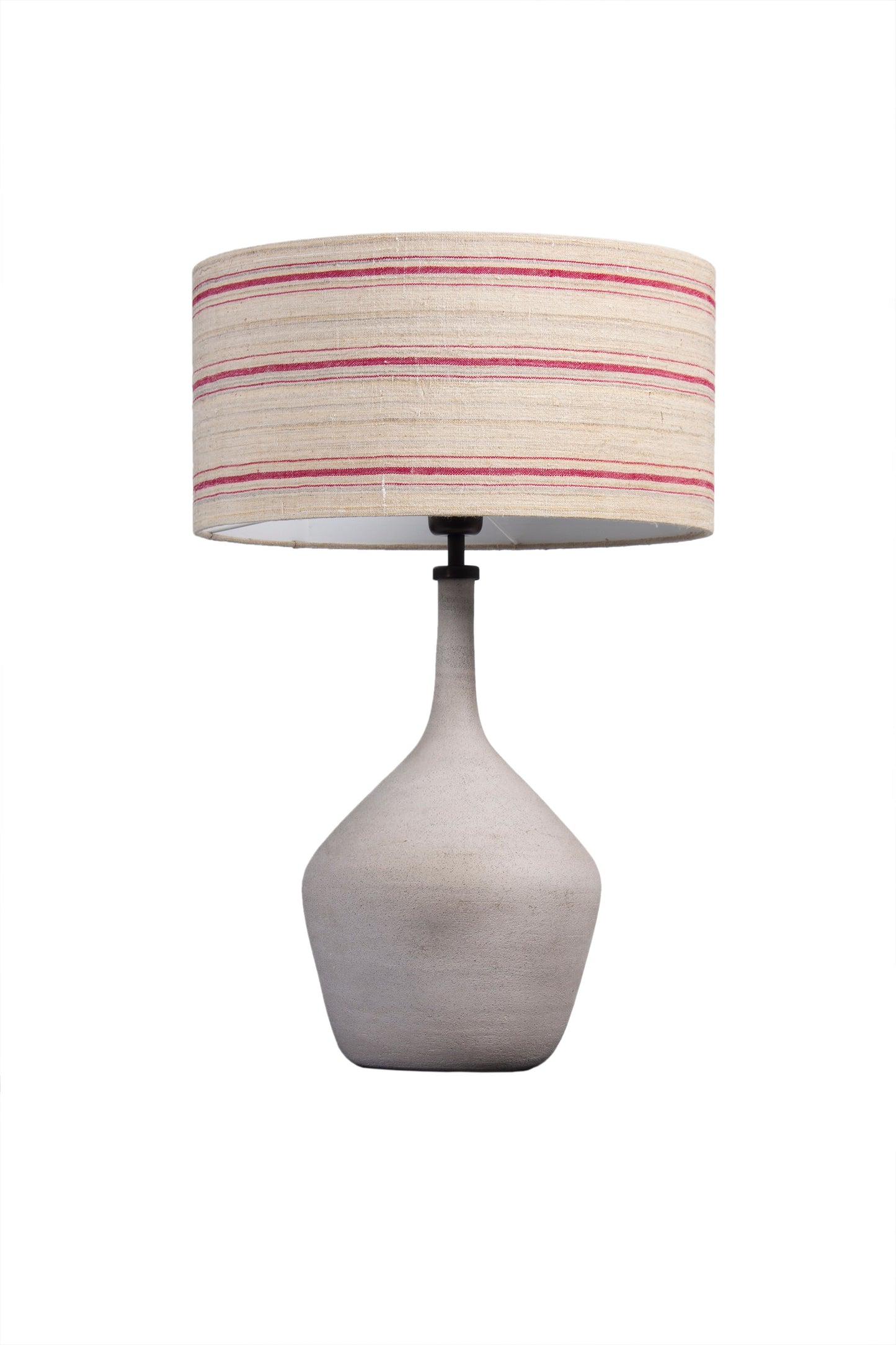 GRIMAUD RAW TABLE